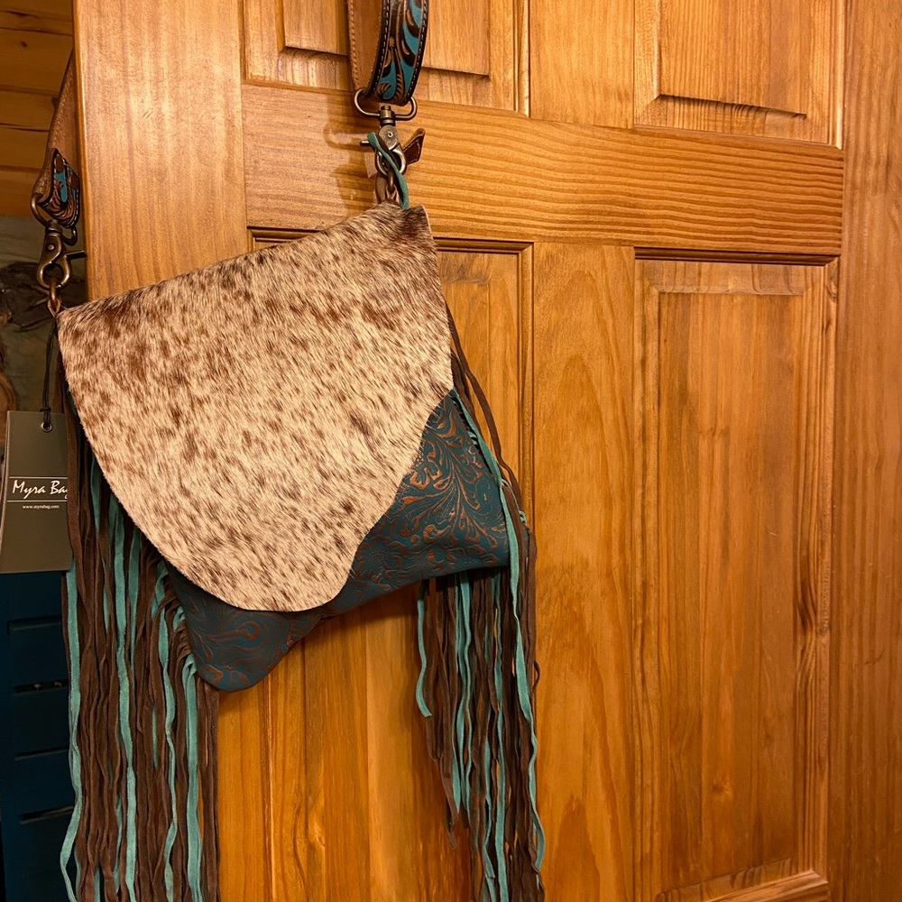 New with tags Myra crossbody conceal carry purse